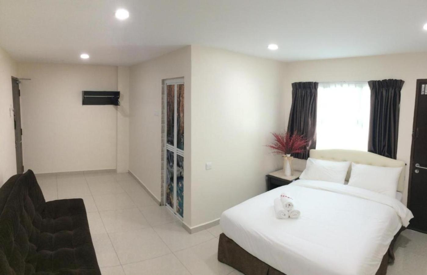 Sam Hotel Sitiawan Exteriér fotografie