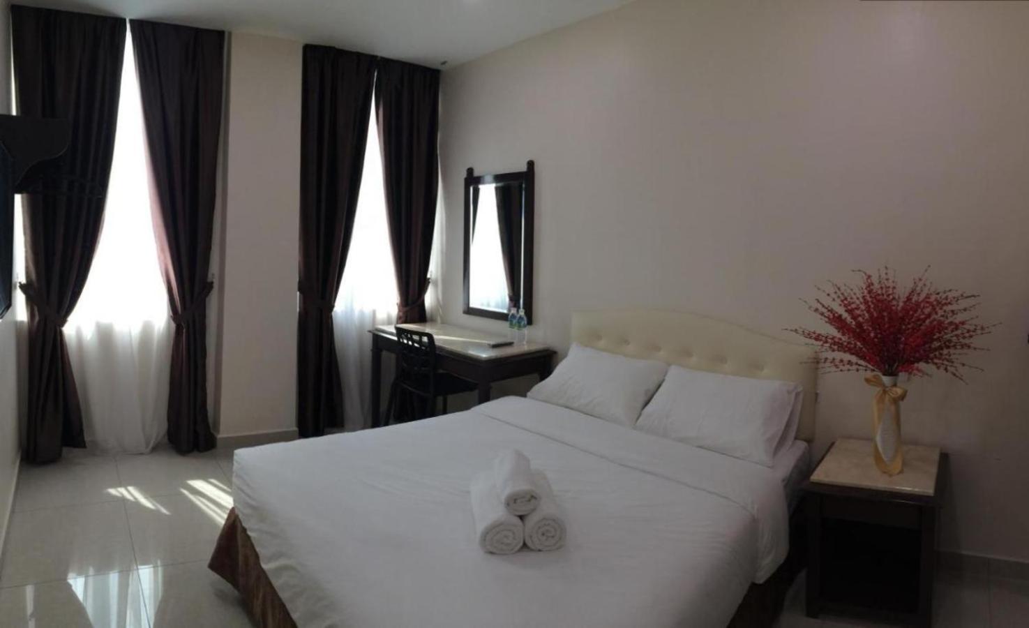 Sam Hotel Sitiawan Exteriér fotografie