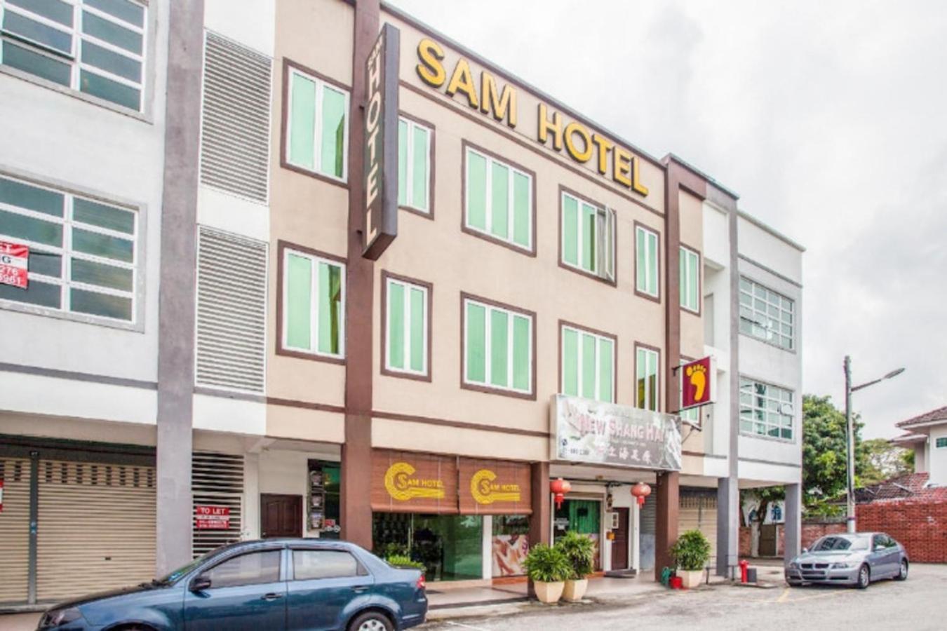 Sam Hotel Sitiawan Exteriér fotografie